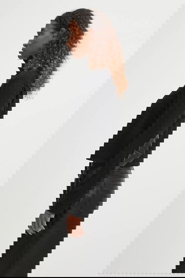 Пуловер Maison Margiela MM6 Maison Margiela Wool Turtleneck Sweater Черно | S52HA0296.M13133.900, 1