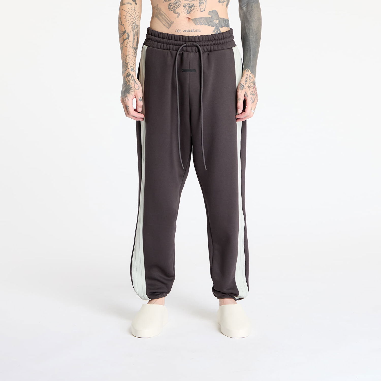 Спортни панталони adidas Originals adidas x Fear Of God Athletics Fleece Sweatpants Кафяво | JZ7373, 0