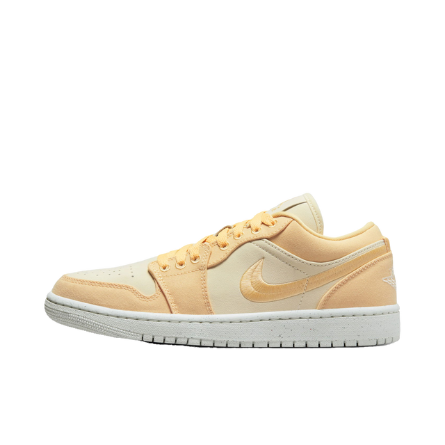 Air Jordan 1 Low SE "Celestial Gold" W