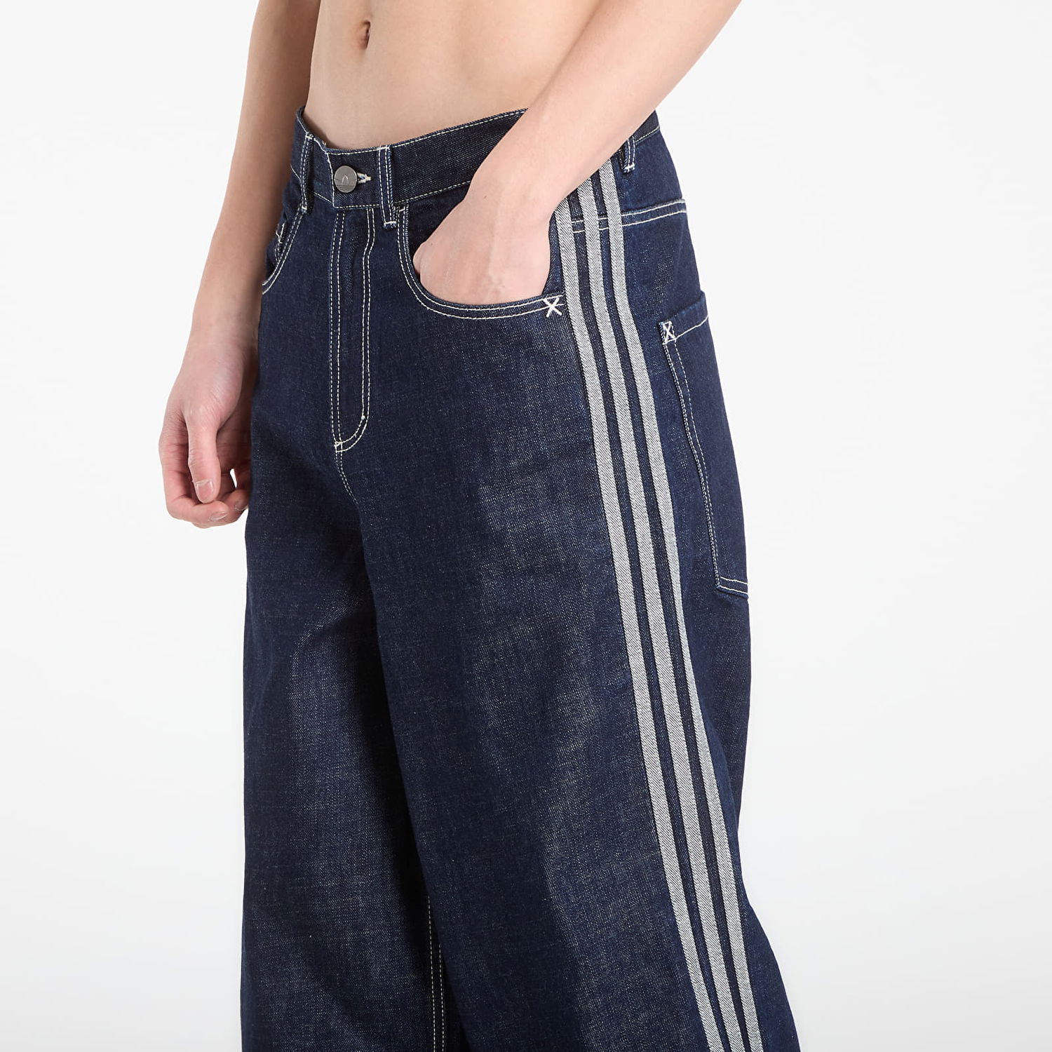 Дънки adidas Performance 90s Alternative Sport Wide Leg Skater Jeans Тъмно синьо | KS6916, 1