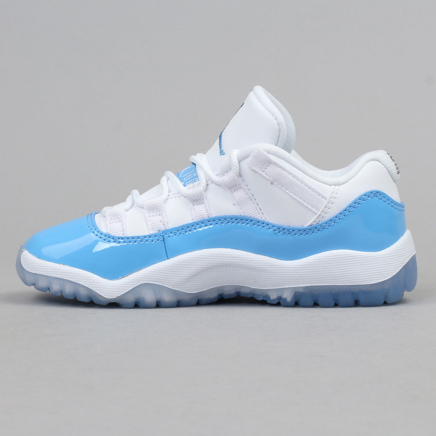 Кецове и обувки Jordan Air Jordan 11 Retro Low ''UNC'' BP Бяло | 505835-106, 0