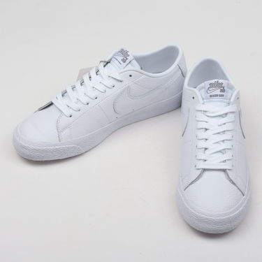 Кецове и обувки Nike SB Zoom Blazer Low NBA Бяло | AR1576-114, 2