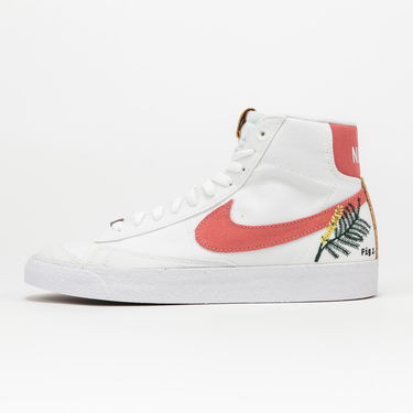 Кецове и обувки Nike Blazer Mid '77 SE W Бяло | DC9265-101, 0