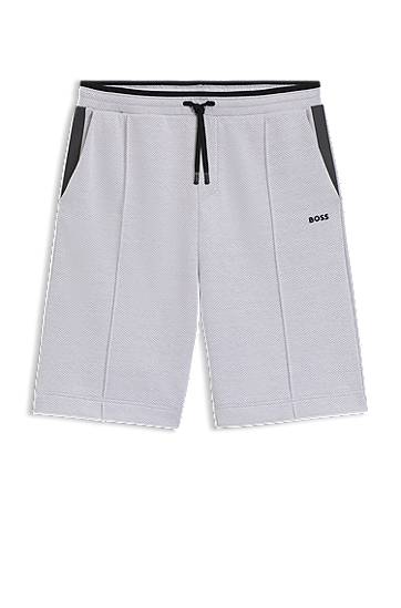 Къси панталони BOSS Relaxed Fit Quilted Jacquard Shorts Сиво | 50543146