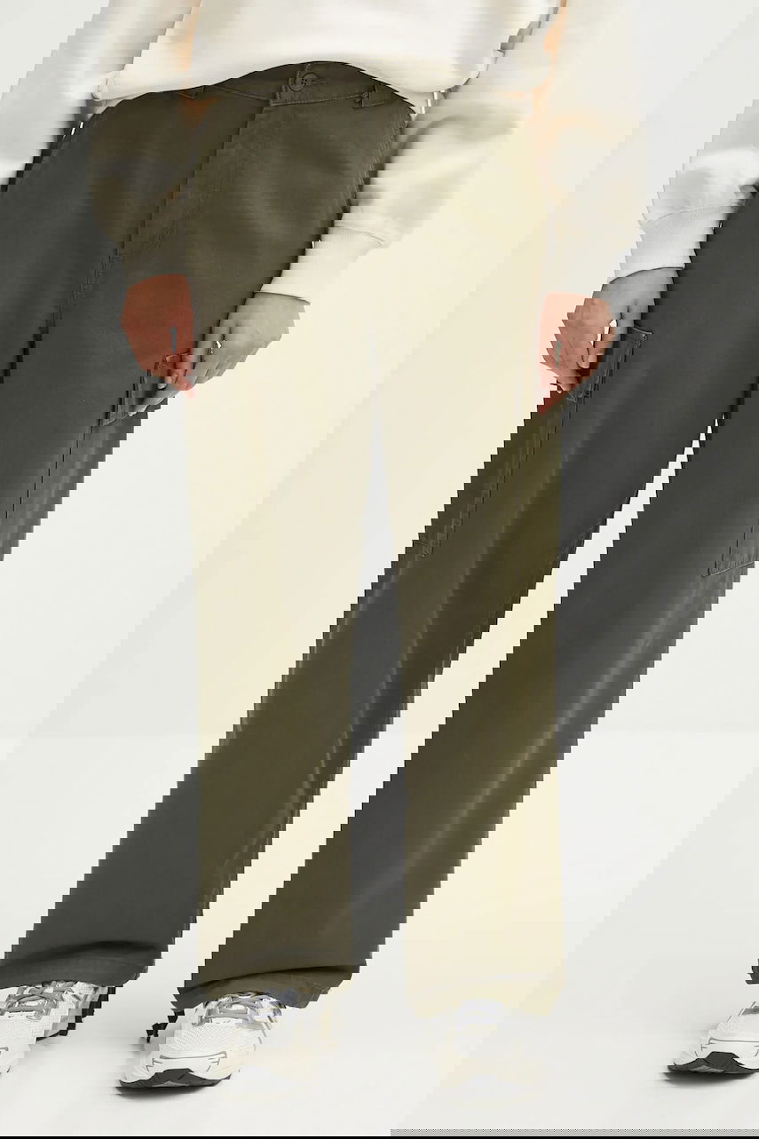 Карго панталони Carhartt WIP Kingston Wide-Leg Cargo High Waist Pant Зелено | I034840.4106, 0