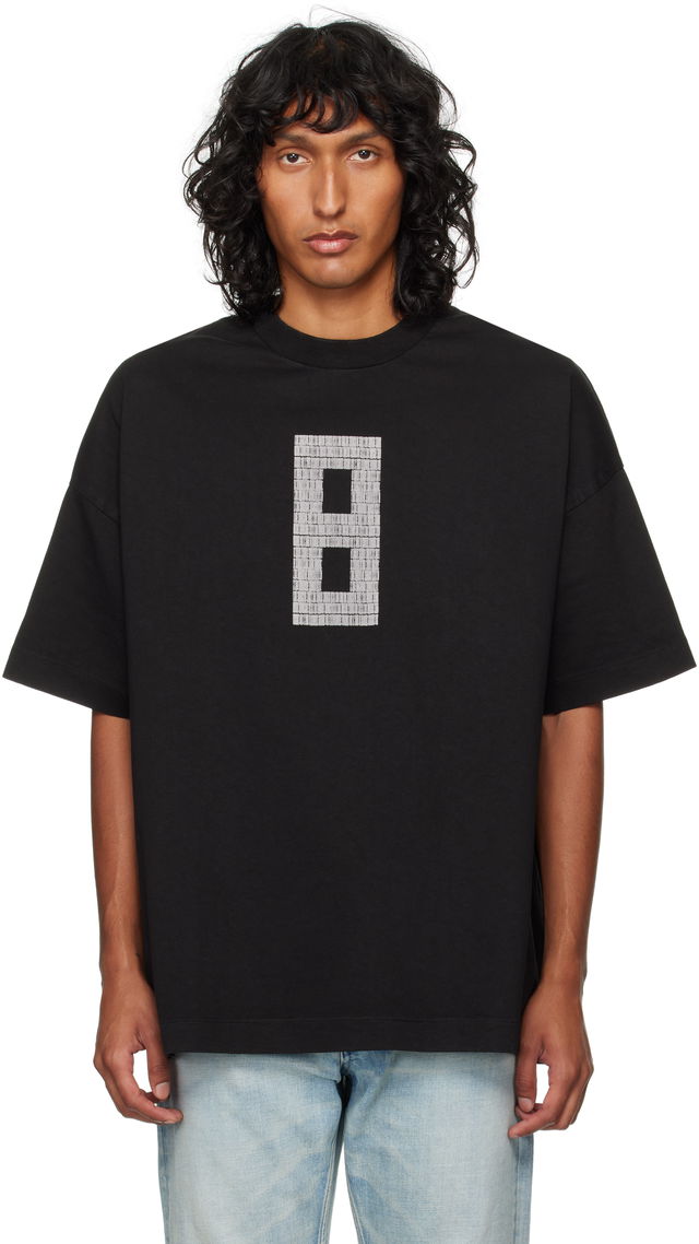 '8' Graphic T-Shirt