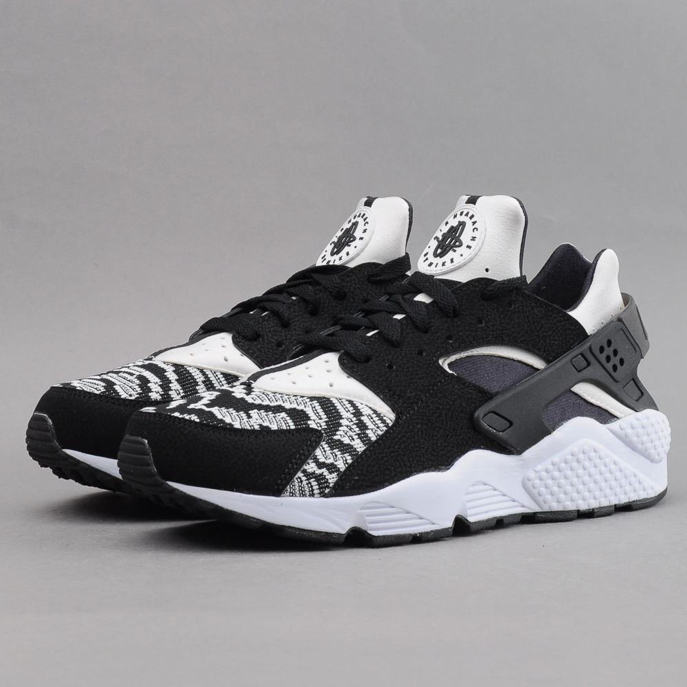 Кецове и обувки Nike Air Huarache Run PA Черно | 705008-011, 0