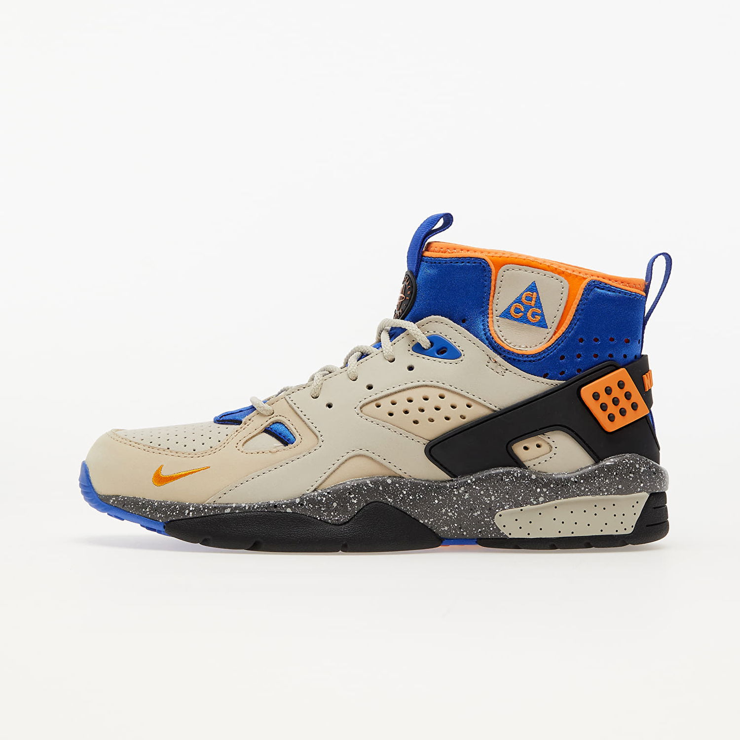 Кецове и обувки Nike ACG Air Movabb Бежово | DC9554-200, 0