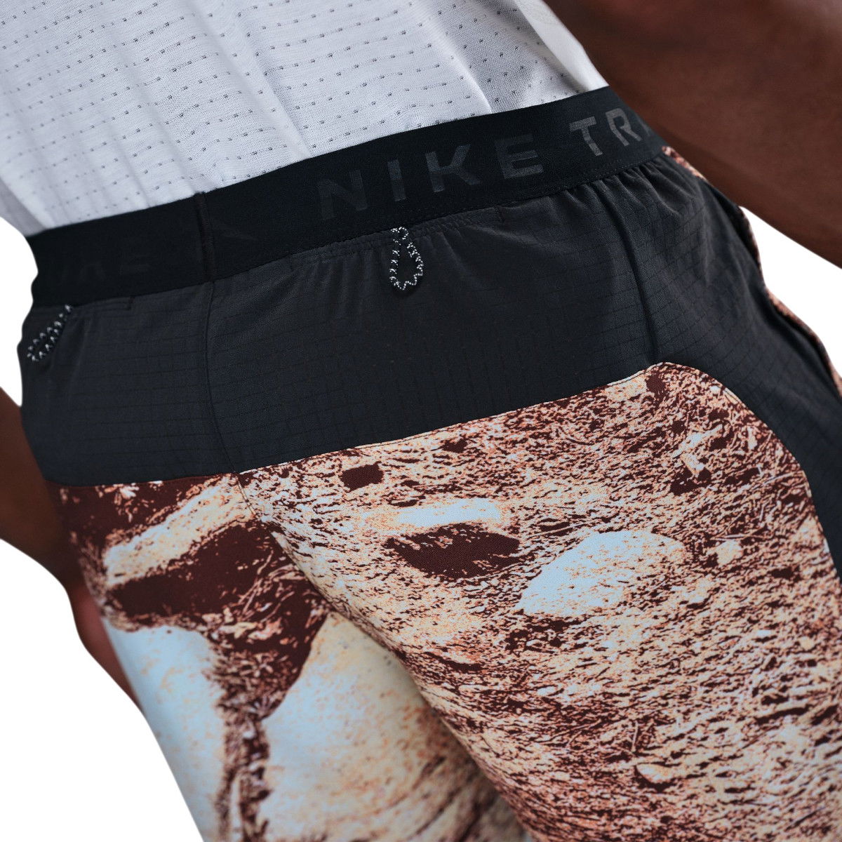 Къси панталони Nike Trail Running Shorts 6" Многоцветен | hv2162-133, 1