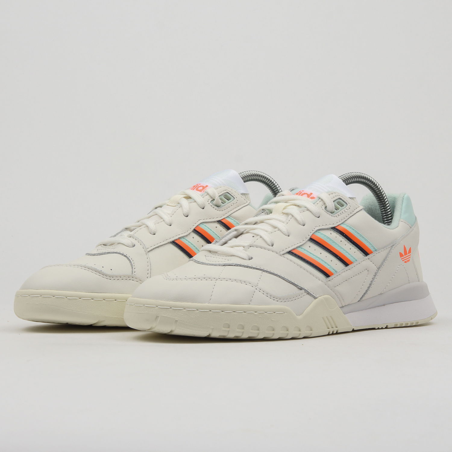 Кецове и обувки adidas Originals A.R. Trainer Бяло | D98157, 0