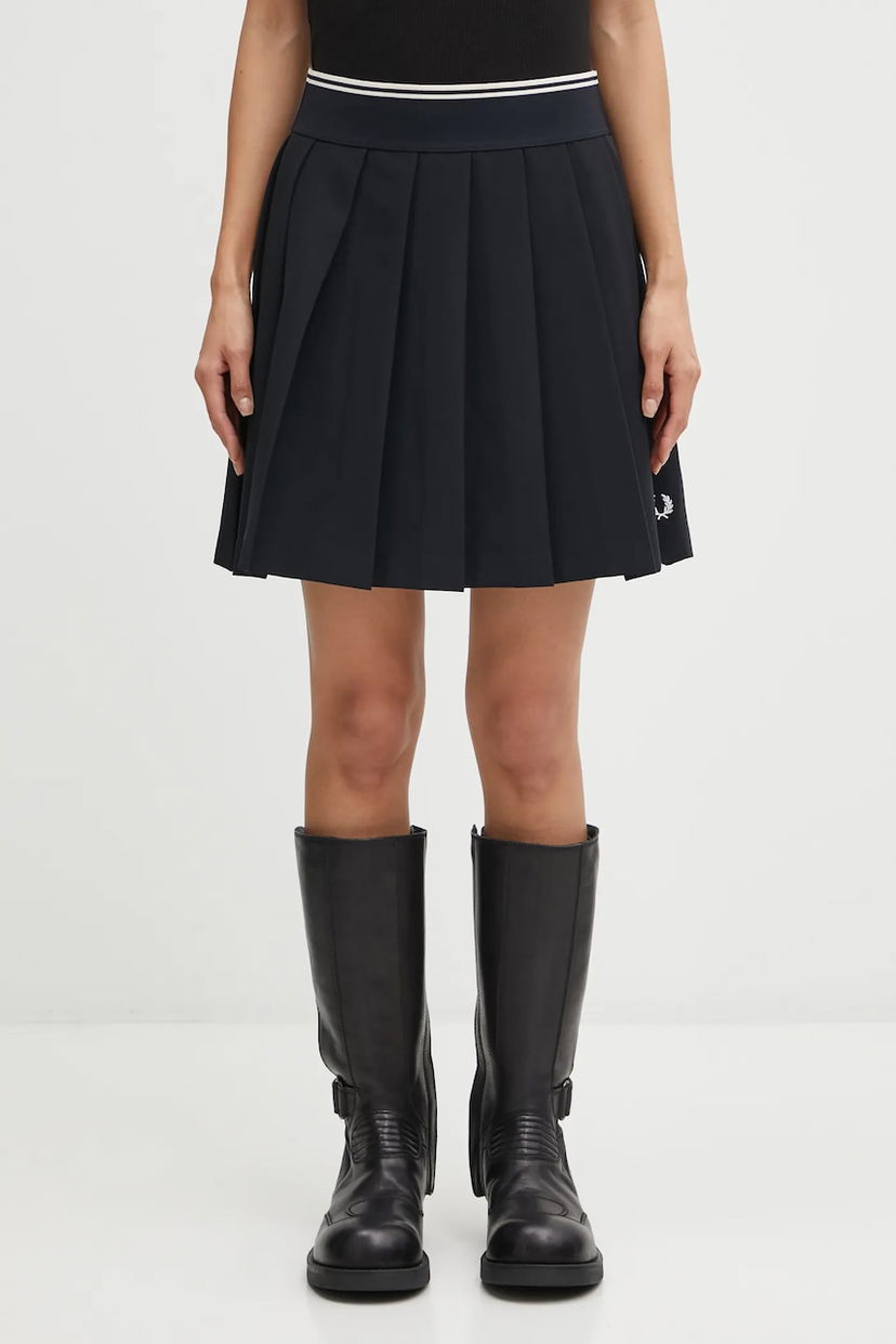 Пола Fred Perry Pleated Mini A-line Skirt Черно | E1105