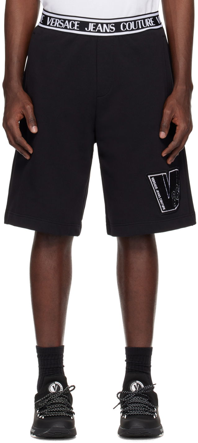 Къси панталони Versace Couture Black V-Patch Shorts Черно | E76GADG04_ECF01G