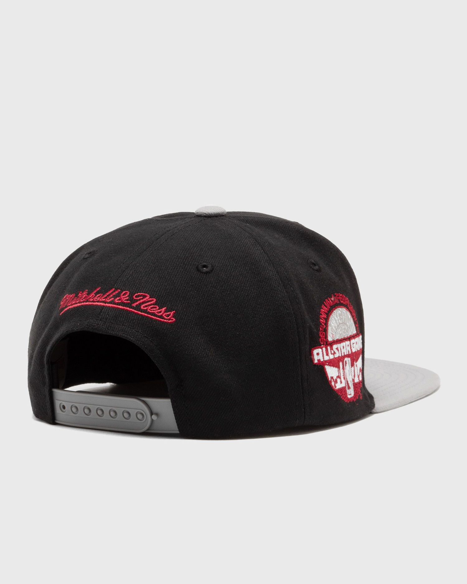 Шапка с козирка Mitchell & Ness NBA CORE III SNAPBACK CHICAGO BULLS Черно | HHSS6746-CBUYYPPPBKGY, 1
