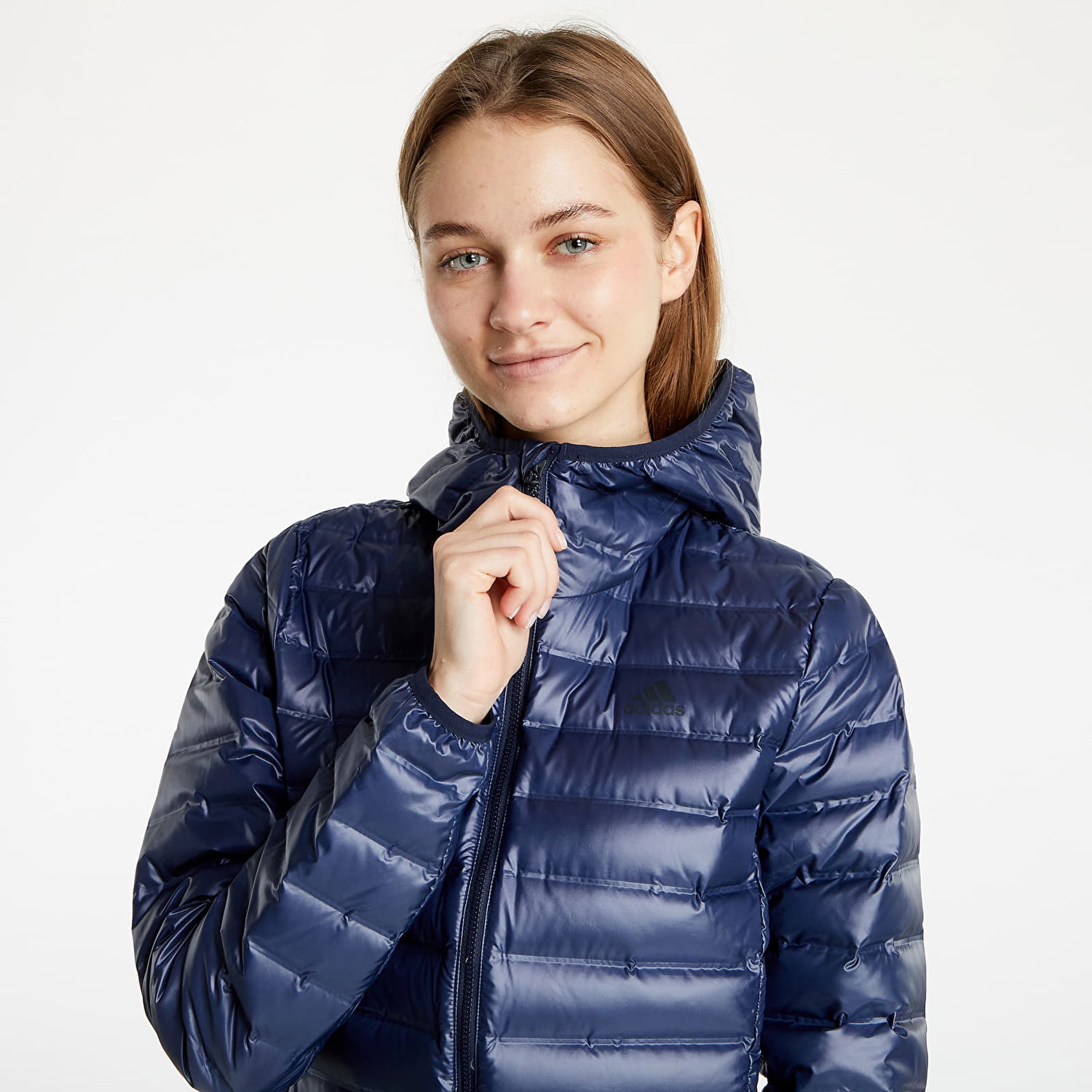 Пухо яке adidas Performance Varilite Soft Hooded Тъмно синьо | DX0779, 1