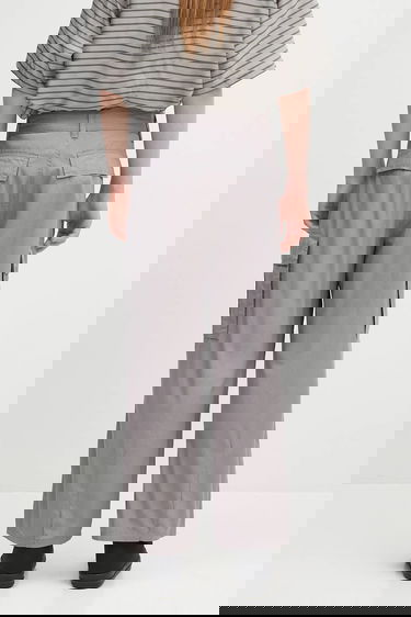 Карго панталони Carhartt WIP Cole Loose Fit Pleated Cargo Pants Сиво | I030477.2LR02, 2