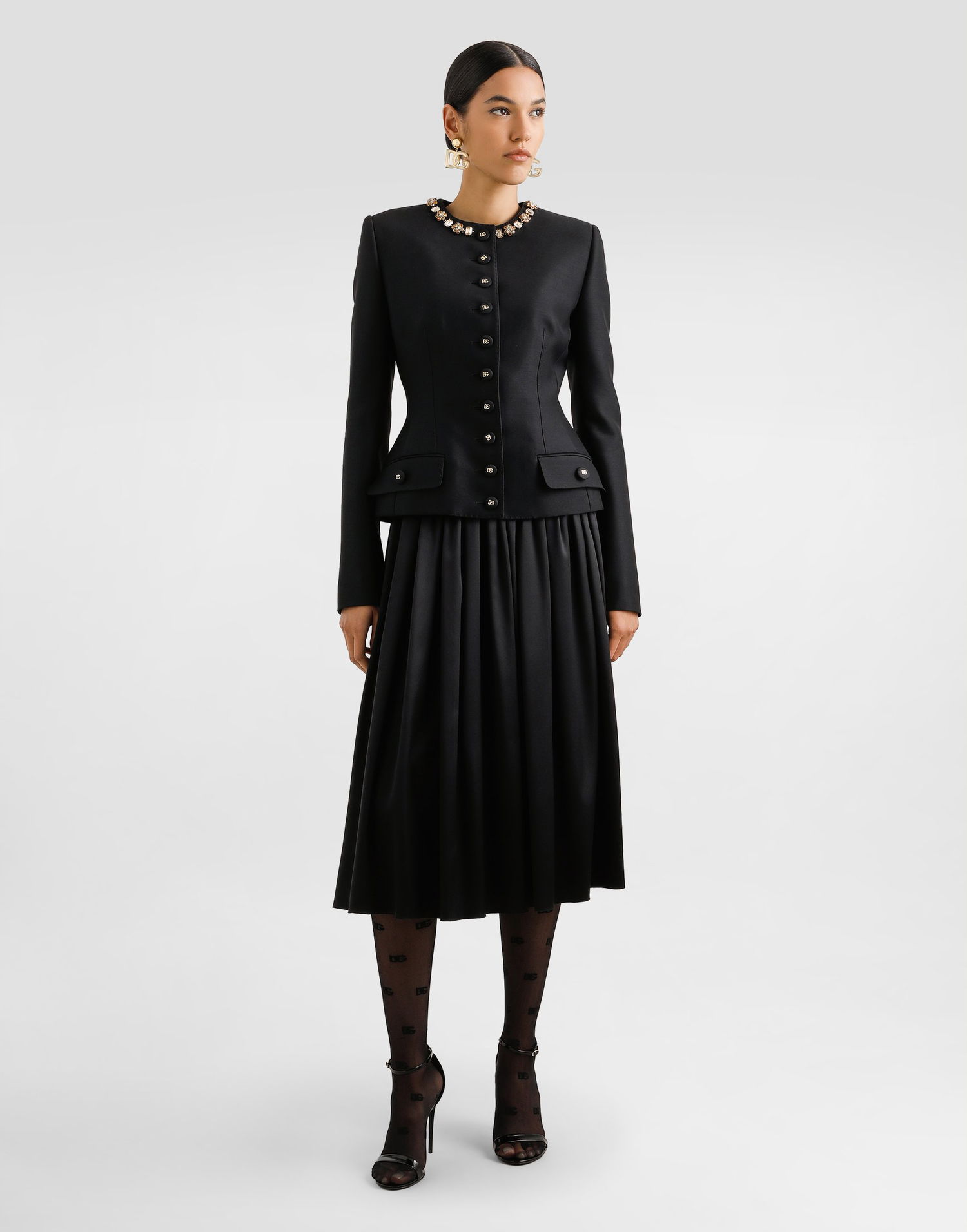 Пола Dolce & Gabbana Dolce & Gabbana Midi Satin Skirt With Metal Logo Черно | F4CLNTGDDBLN0000, 1