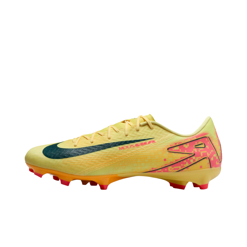 Кецове и обувки Nike Zoom Vapor 16 Academy KM FG/MG Жълто | fq8377-800