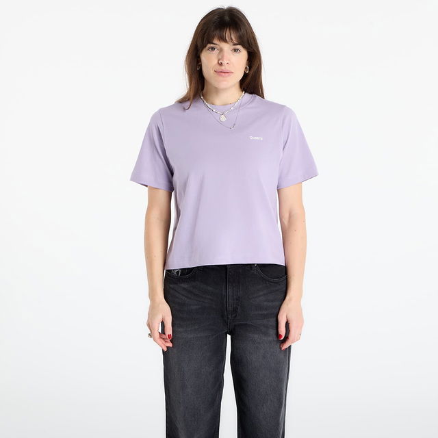 Queens Essential T-Shirt With Contrast Print