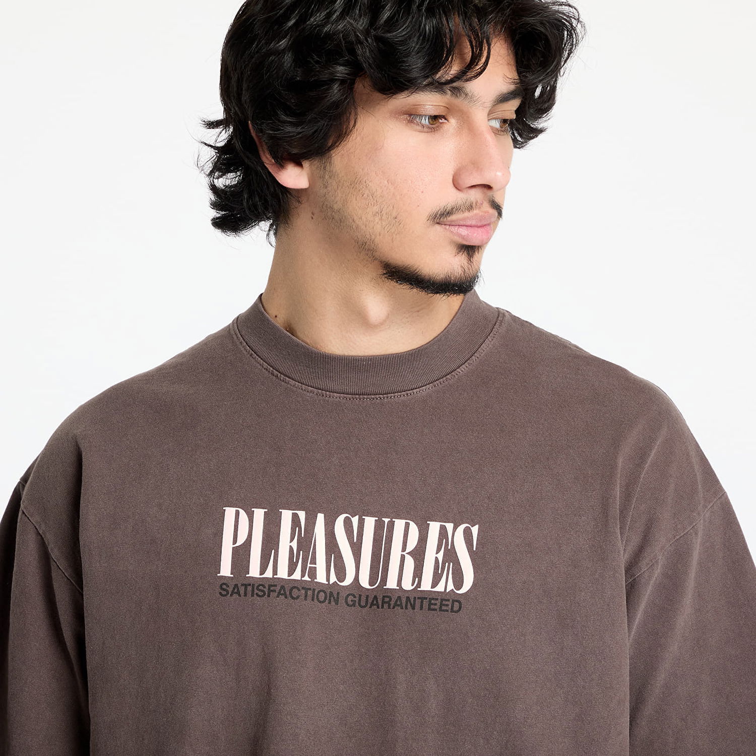 Тениска Pleasures Pleasures Satisfaction T-Shirt Кафяво | P25SP052 BROWN, 1