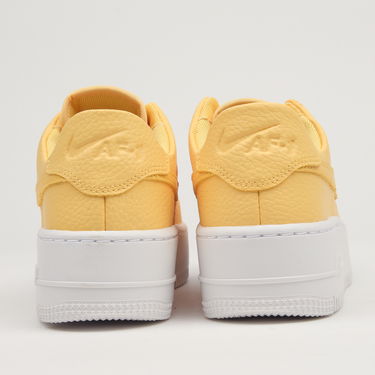 Кецове и обувки Nike Air Force 1 Sage Low W Жълто | AR5339-700, 3