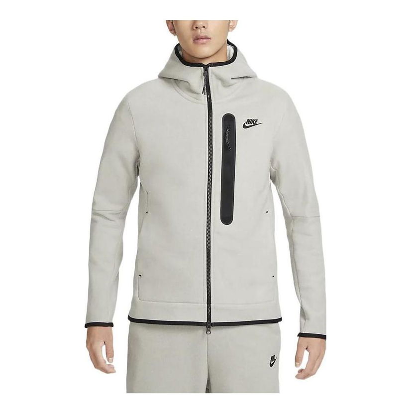 Суитчър Nike Sportswear Tech Fleece Full-Zip Winterized Hoodie Сиво | DQ4802-016