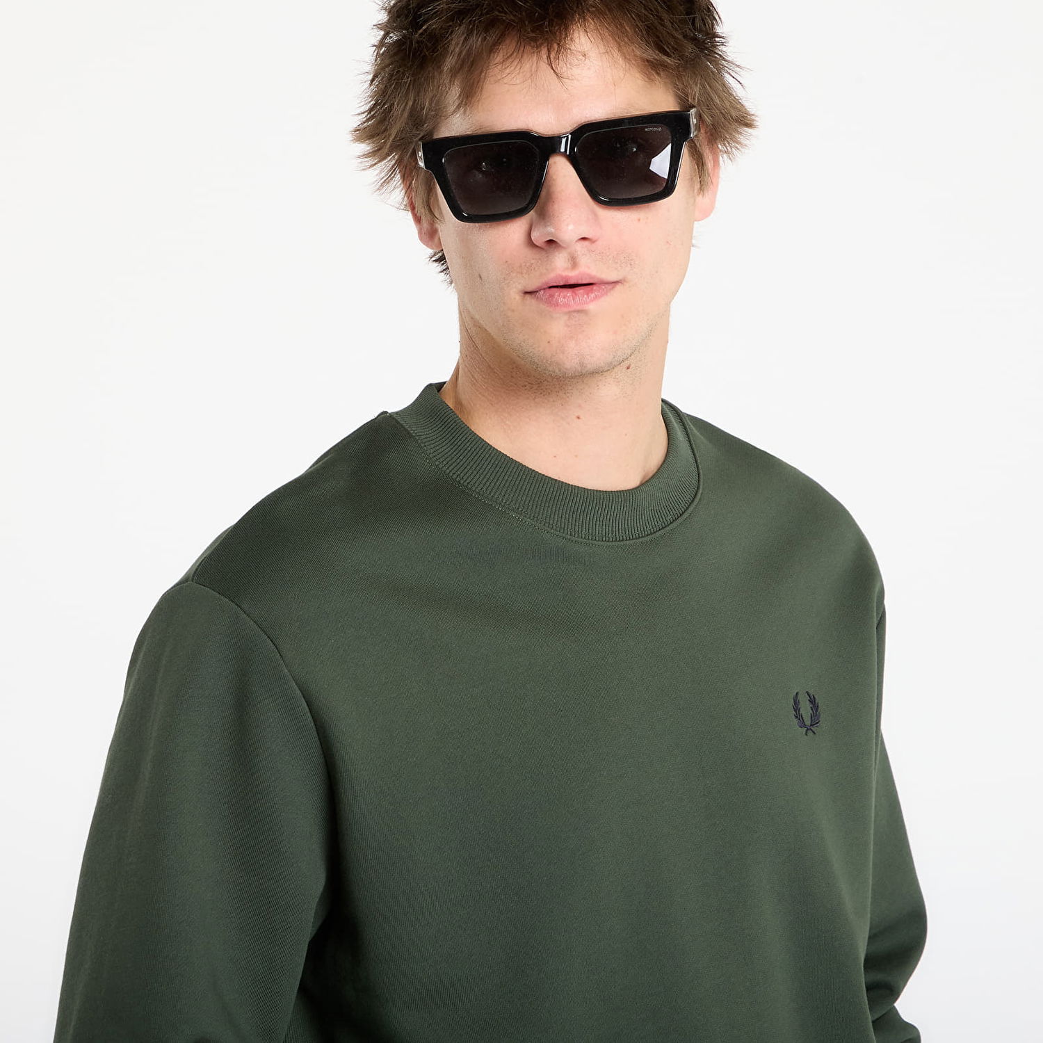 Суитчър Fred Perry Crew Neck Sweatshirt with Striped Cuffs Зелено | M7535 53A, 1