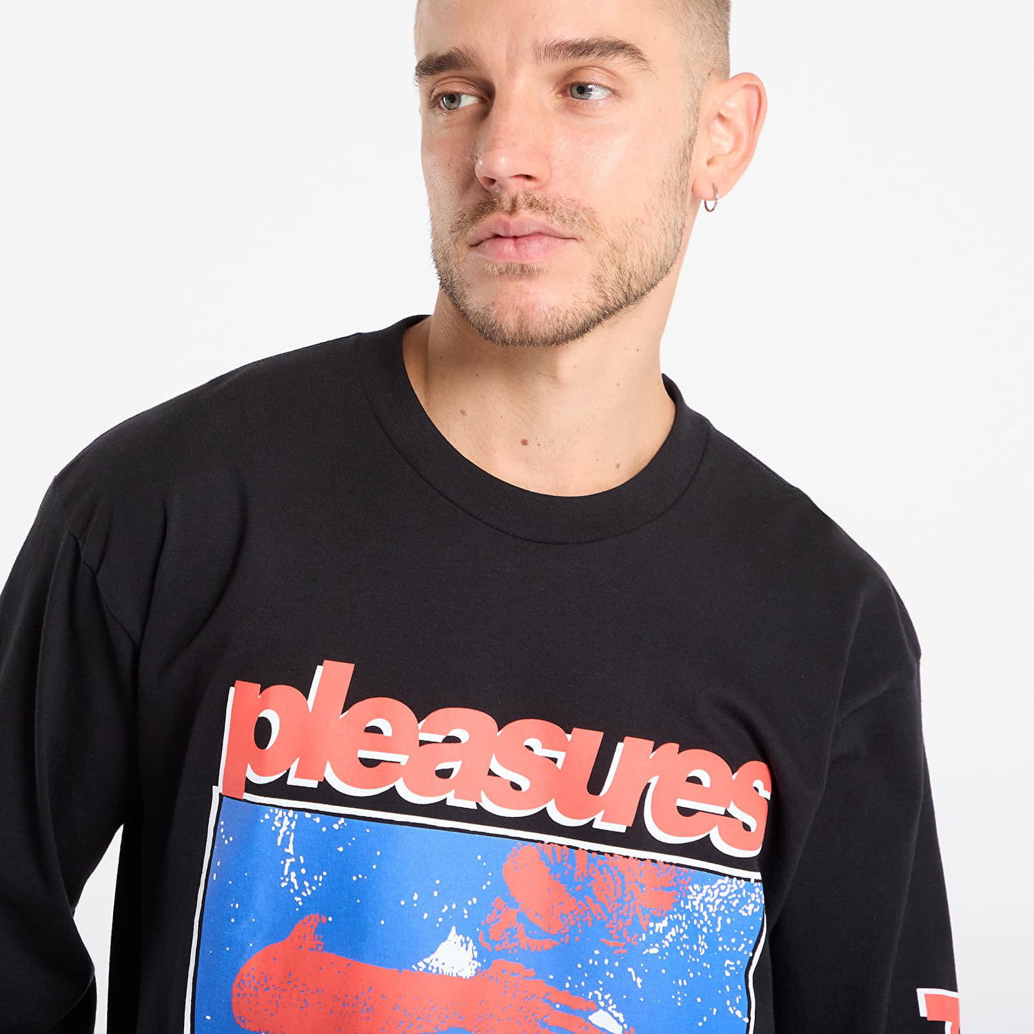 Тениска Pleasures Pleasures Embrace Long Sleeve T-shirt Черно | P25F078- BLACK, 1