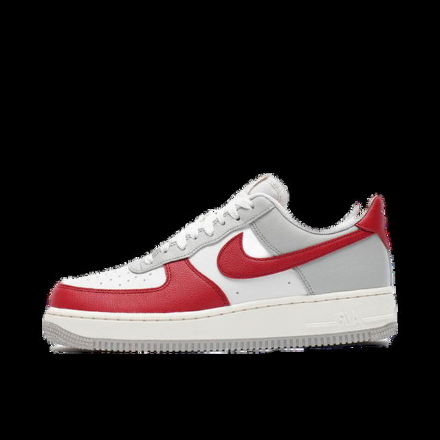 AIR FORCE 1 '07 LV8