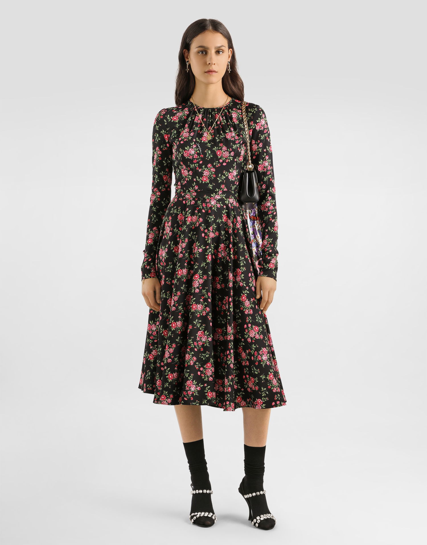 Pокля Dolce & Gabbana Long Sleeve High Neck Small Rose Bouquets-print Charmeuse Midi Dress Многоцветен | F60HMTFSA8BHN5XP, 1