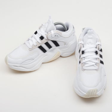 Кецове и обувки adidas Originals Magmur Runner W Бяло | EE5139, 2