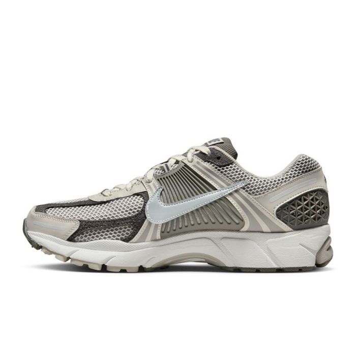 Кецове и обувки Nike Air Zoom Vomero 5 Сиво | FD0791-012, 0