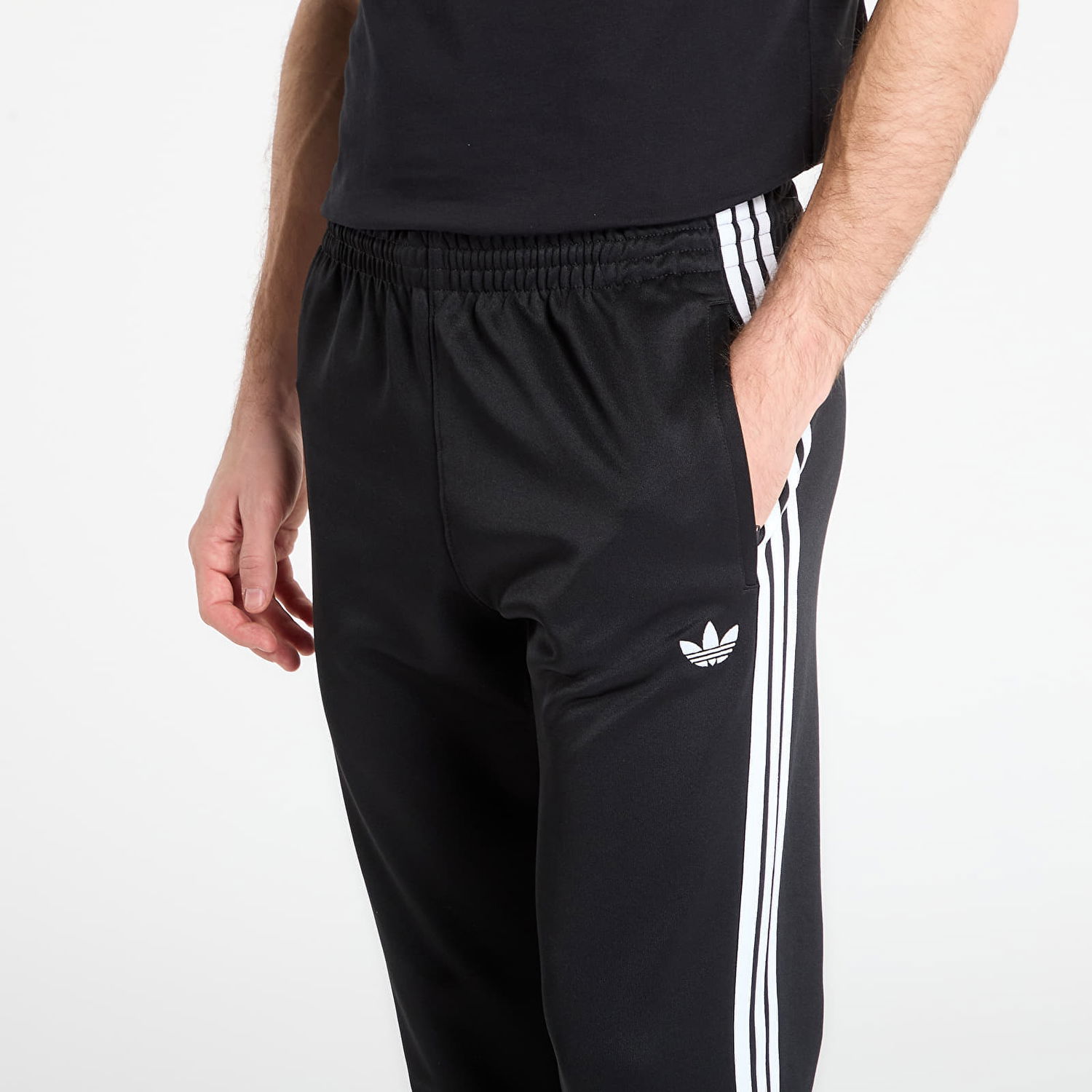 Спортни панталони adidas Originals Sst Track Pants Черно | KE3517, 1
