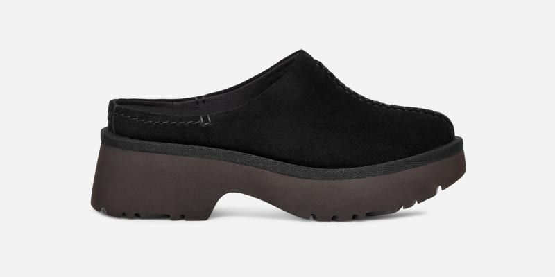 Кецове и обувки UGG ® New Heights Clog for Women in Black, Size 3, Suede Черно | 1152731-BLK