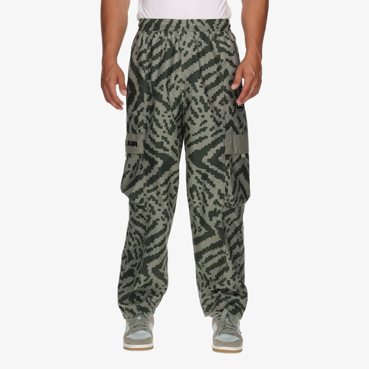 Карго панталони Nike Nike Air Woven Cargo Pants Зелено | HQ9468-320, 0