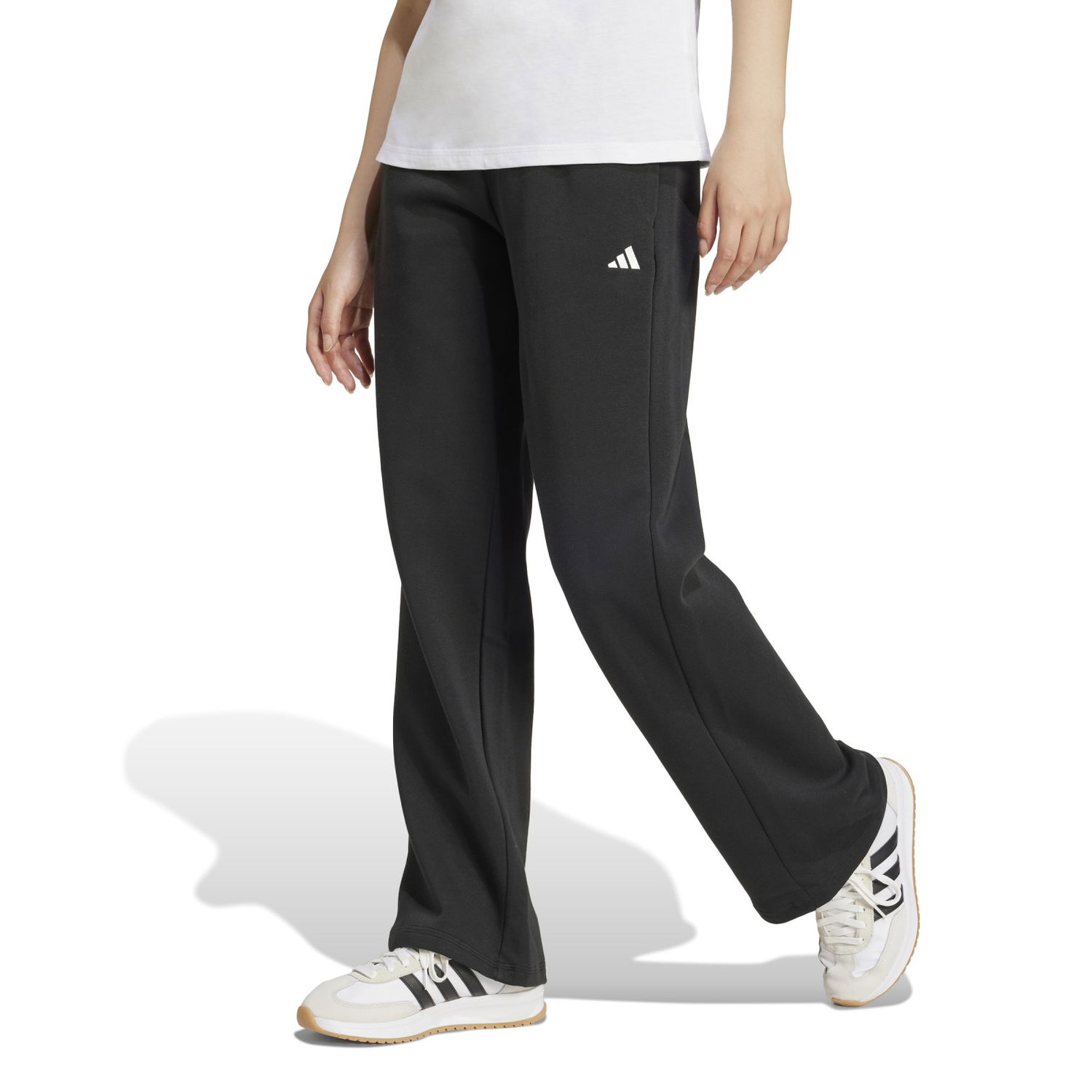 Спортни панталони adidas Performance Sportswear Lounge Pants Черно | JC5921, 0