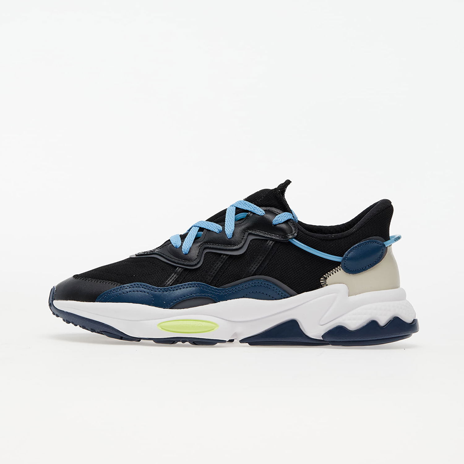 Кецове и обувки adidas Originals Ozweego Черно | FX6057, 0