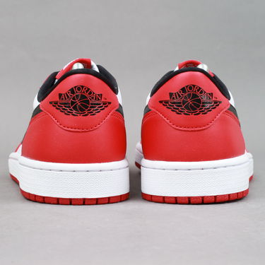 Кецове и обувки Jordan Air Jordan 1 Retro Low OG "Chicago" Червено | 705329-600, 3