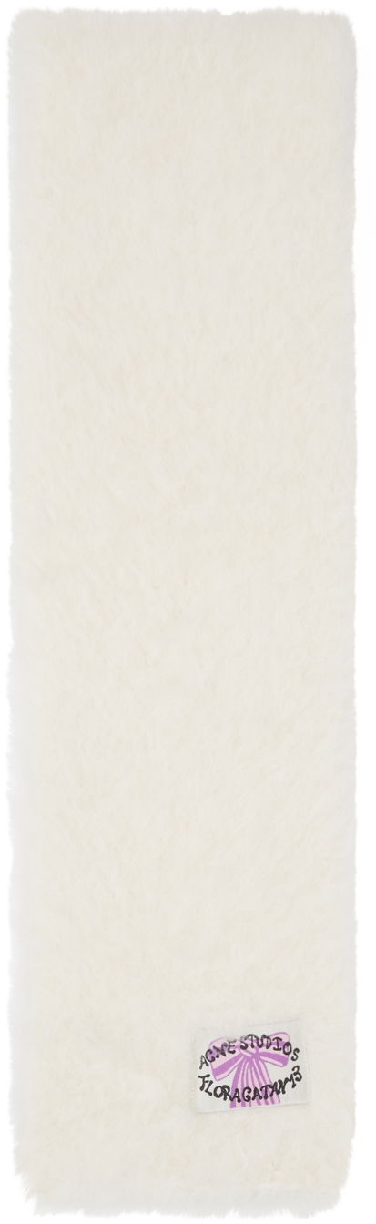 Шал Acne Studios Narrow Fluffy Scarf by Acne Studios Бяло | CA0346-, 0