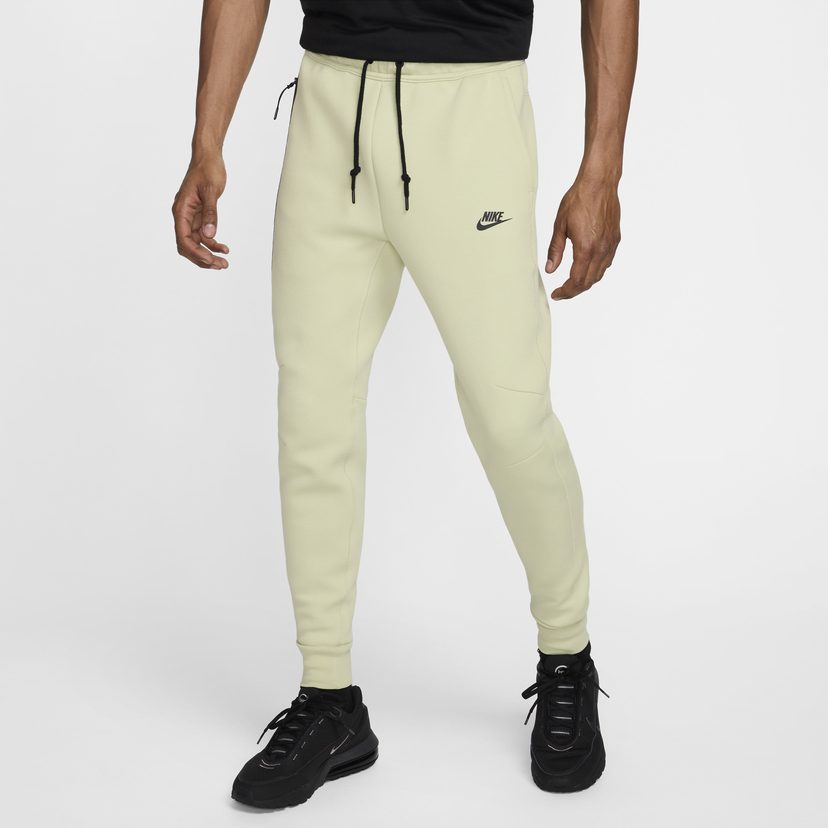 Спортни панталони Nike Sportswear Tech Fleece Зелено | FB8002-371