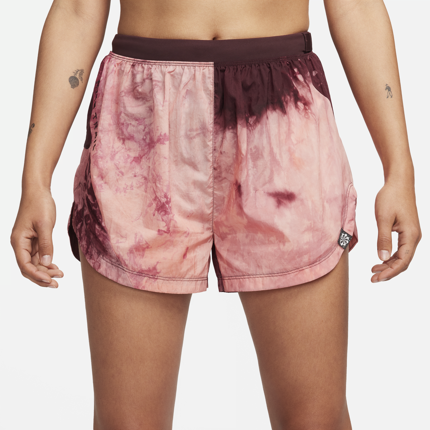 Къси панталони Nike Dri-FIT Repel Women's Mid-Rise 3" Brief-Lined Trail Running Shorts with Pockets Червено | DX1021-850, 1