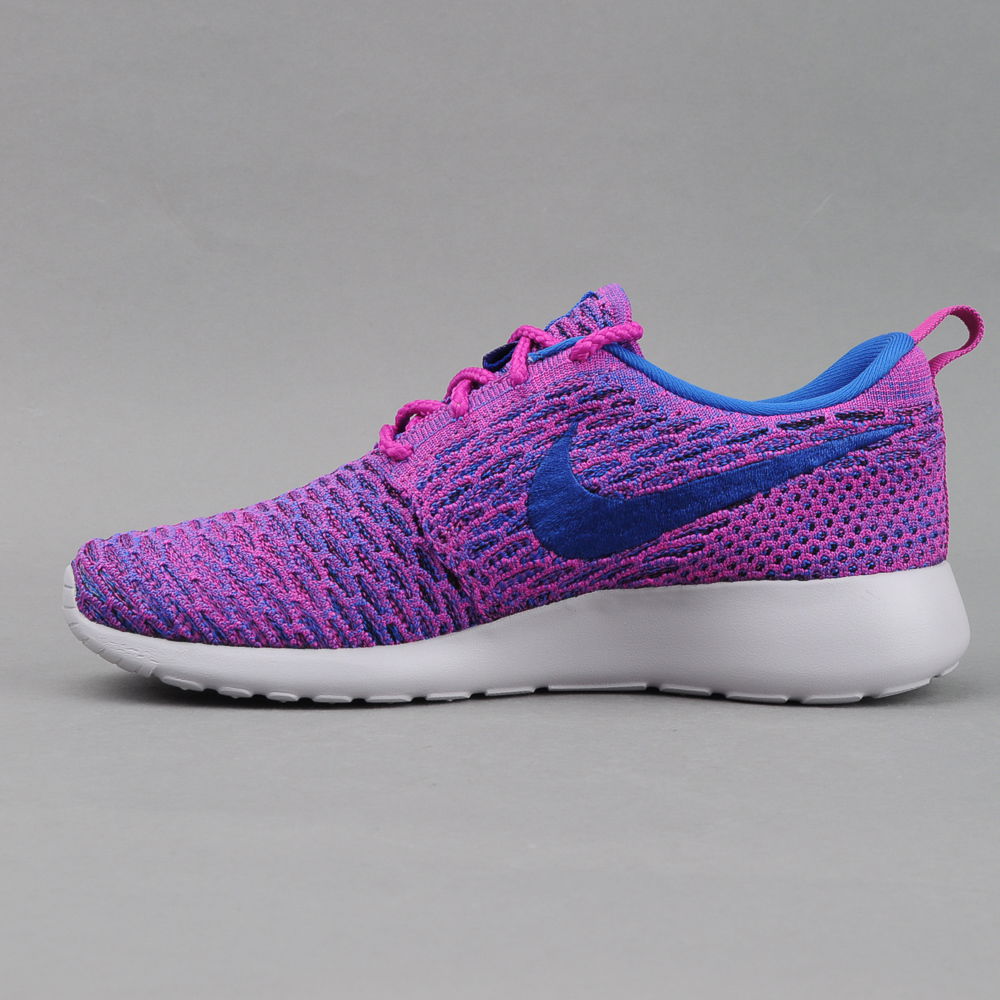 Кецове и обувки Nike Roshe One Flyknit Лилаво | 704927-501, 1