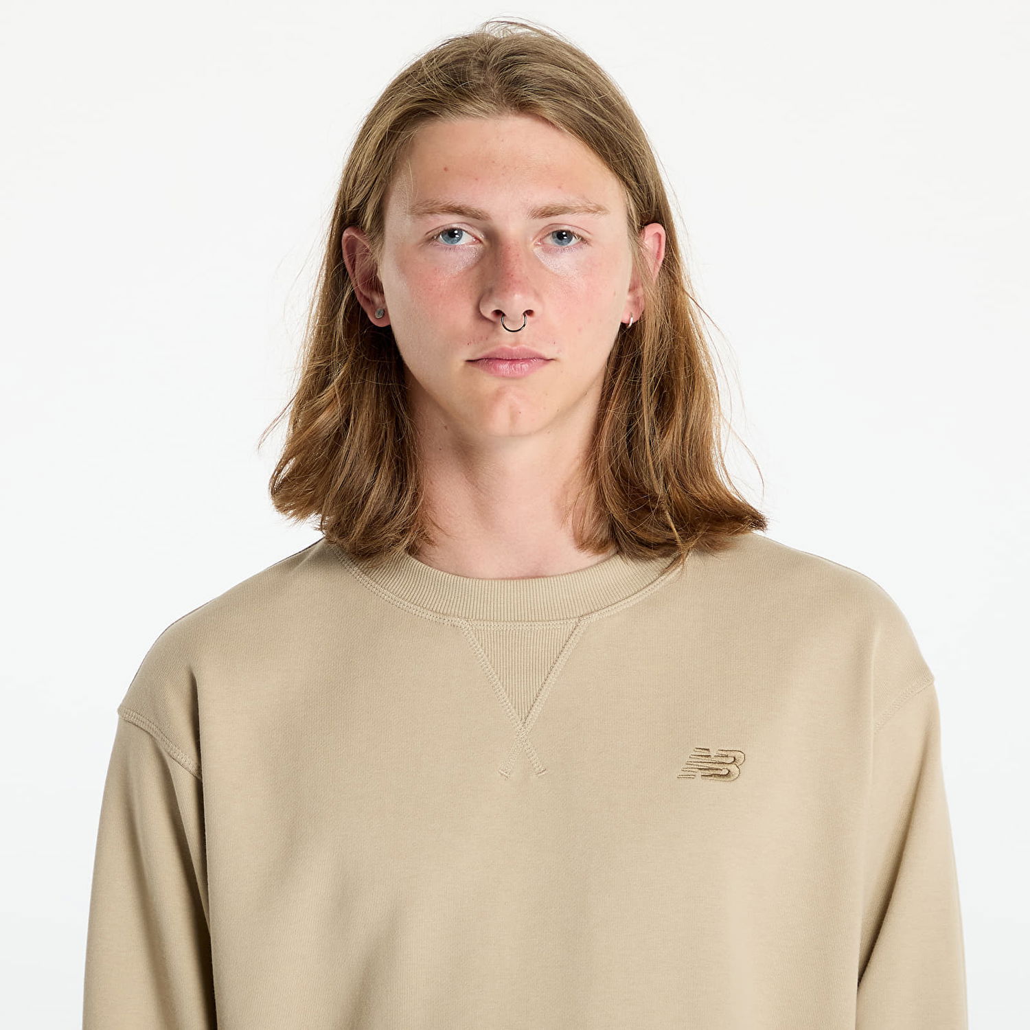 Суитчър New Balance Athletics French Terry Crew Stoneware Бежово | MT41506SOT, 1