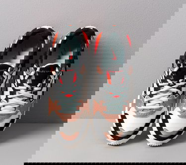 Кецове и обувки Nike Wmns Shox Enigma Кафяво | CT3451-100, 2