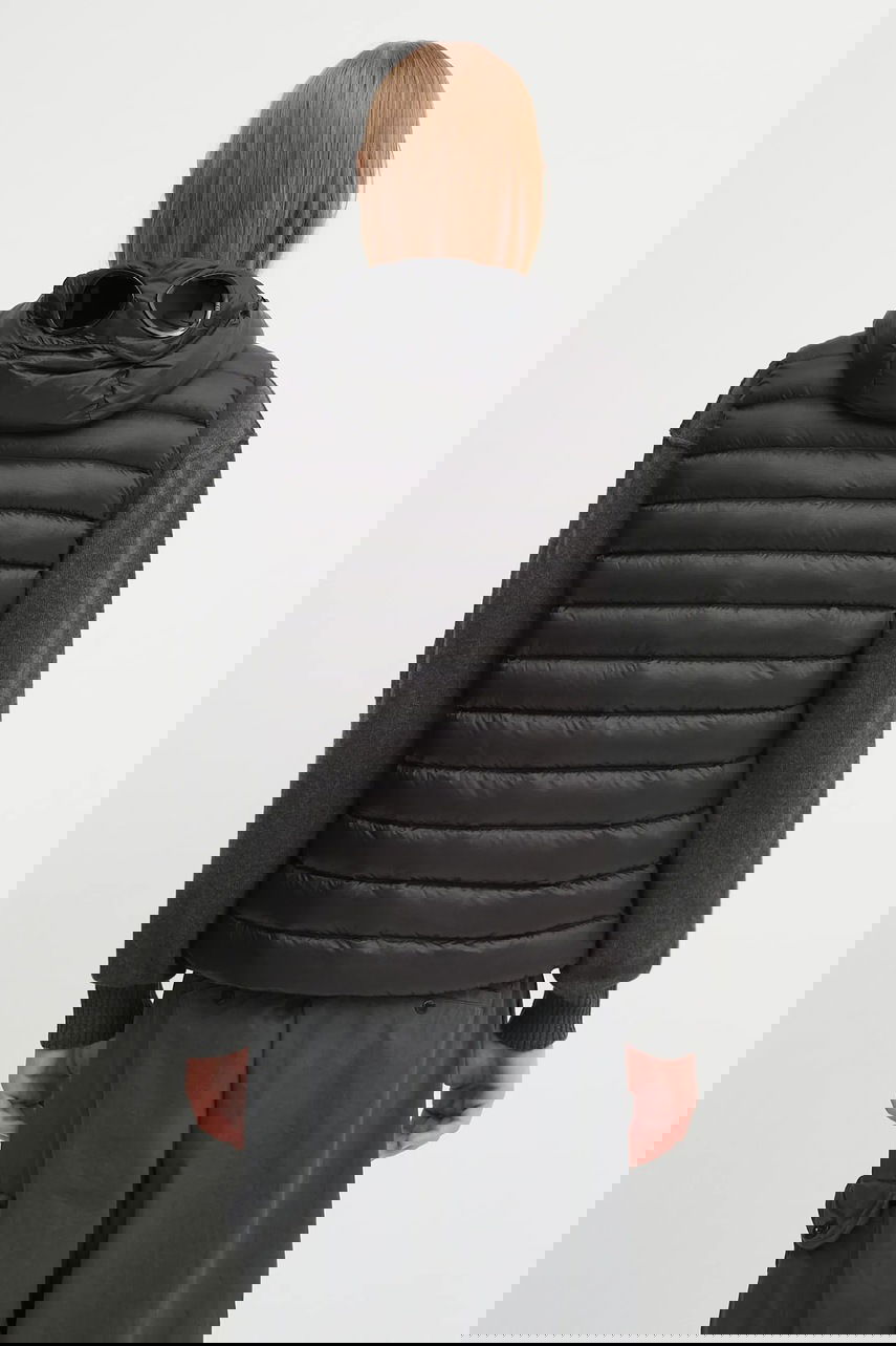 Жилетка C.P. Company C.P. Company Hooded Down Vest Черно | 19CMVE032A110416A, 1