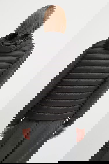 Жилетка C.P. Company C.P. Company Hooded Down Vest Черно | 19CMVE032A110416A, 1