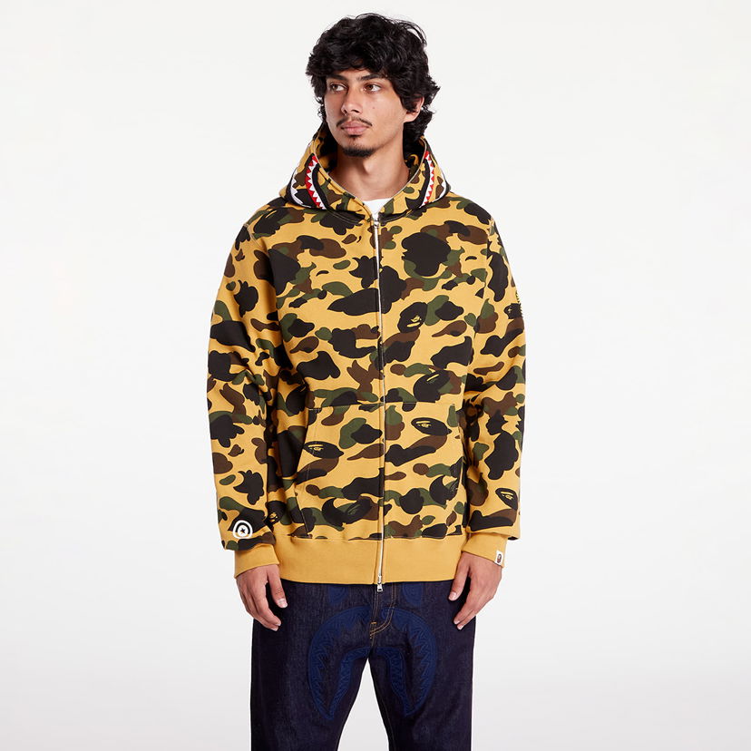 Суитчър BAPE A BATHING APE 1St Camo 2Nd Shark Full Zip Hoodie Yellow Жълто | 001ZPK801004M YEL