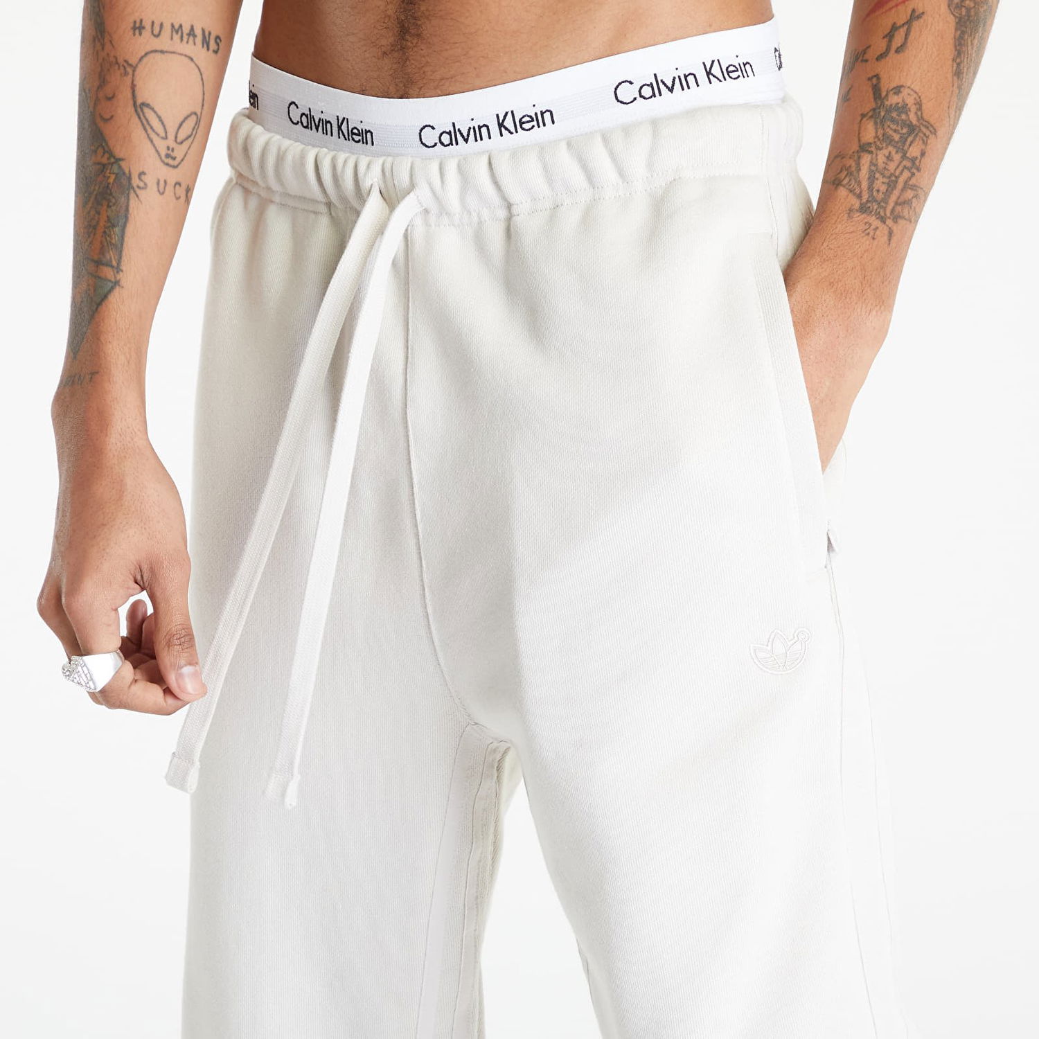 Спортни панталони adidas Originals Blue Version Essentials Sweatpants Бяло | IA2450, 1