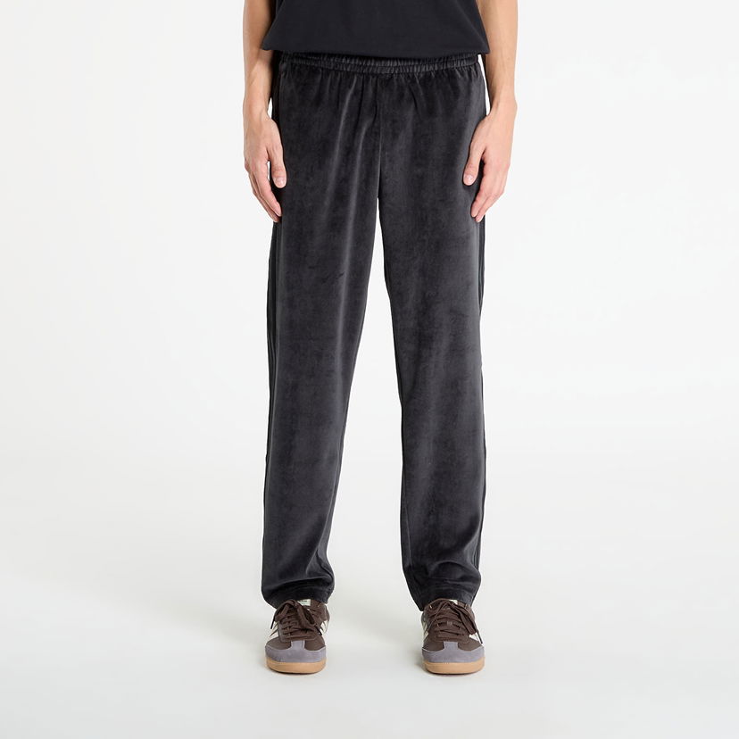 Спортни панталони adidas Originals SST Adicolor Velour Track Pants Черно | JW8377