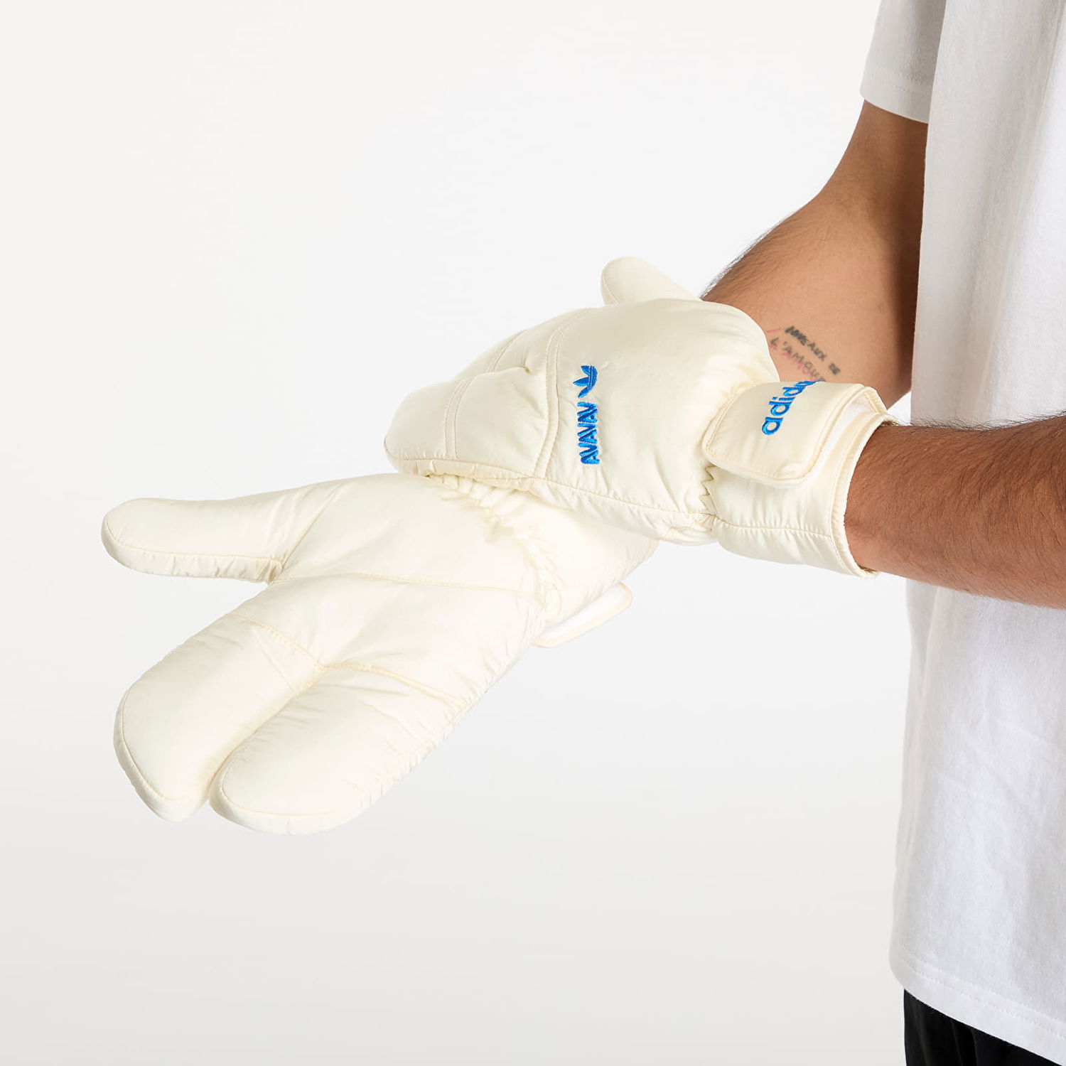 Ръкавици adidas Originals AVAVAV x Three Finger Gloves Cream White Бежово | JG1432, 1
