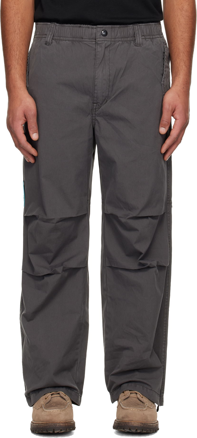 Спортни панталони AAPE by A Bathing Ape AAPE by A Bathing Ape Main Woven Paneled Sweatpants Сиво | AAPPTMB693XXNBKL